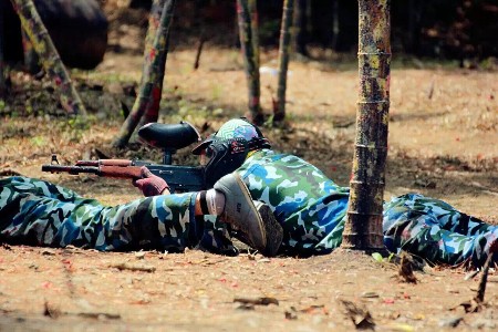 《真人CS彩彈射擊》軍事拓展課程